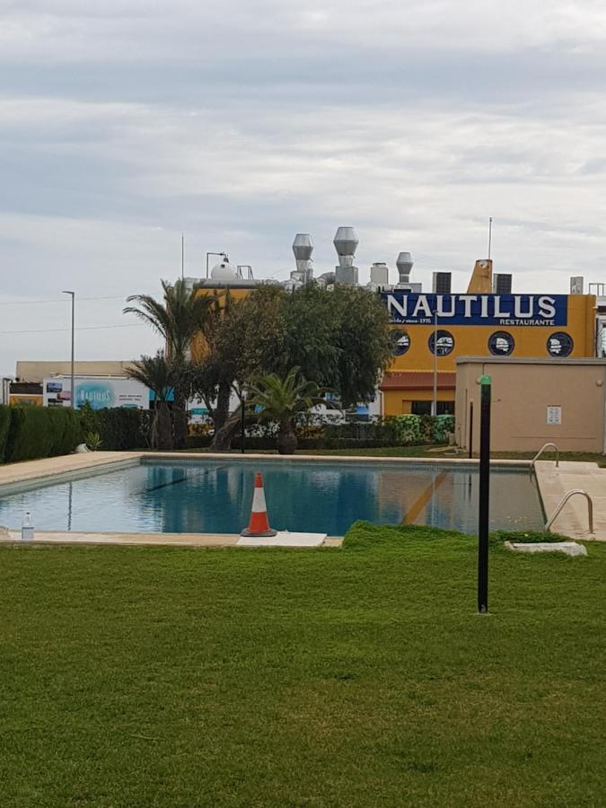 Nautilus Apartment Torrevieja Exterior photo
